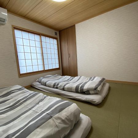 Wutong-40 Minutes Direct To Kansai Airport And 5 Minute Walk To Jr Or Subway Or Nankai Line And 1 Minute To Tsutenkaku The Landmark Of Osaka And Many Japanese Bistros Nearby Bagian luar foto