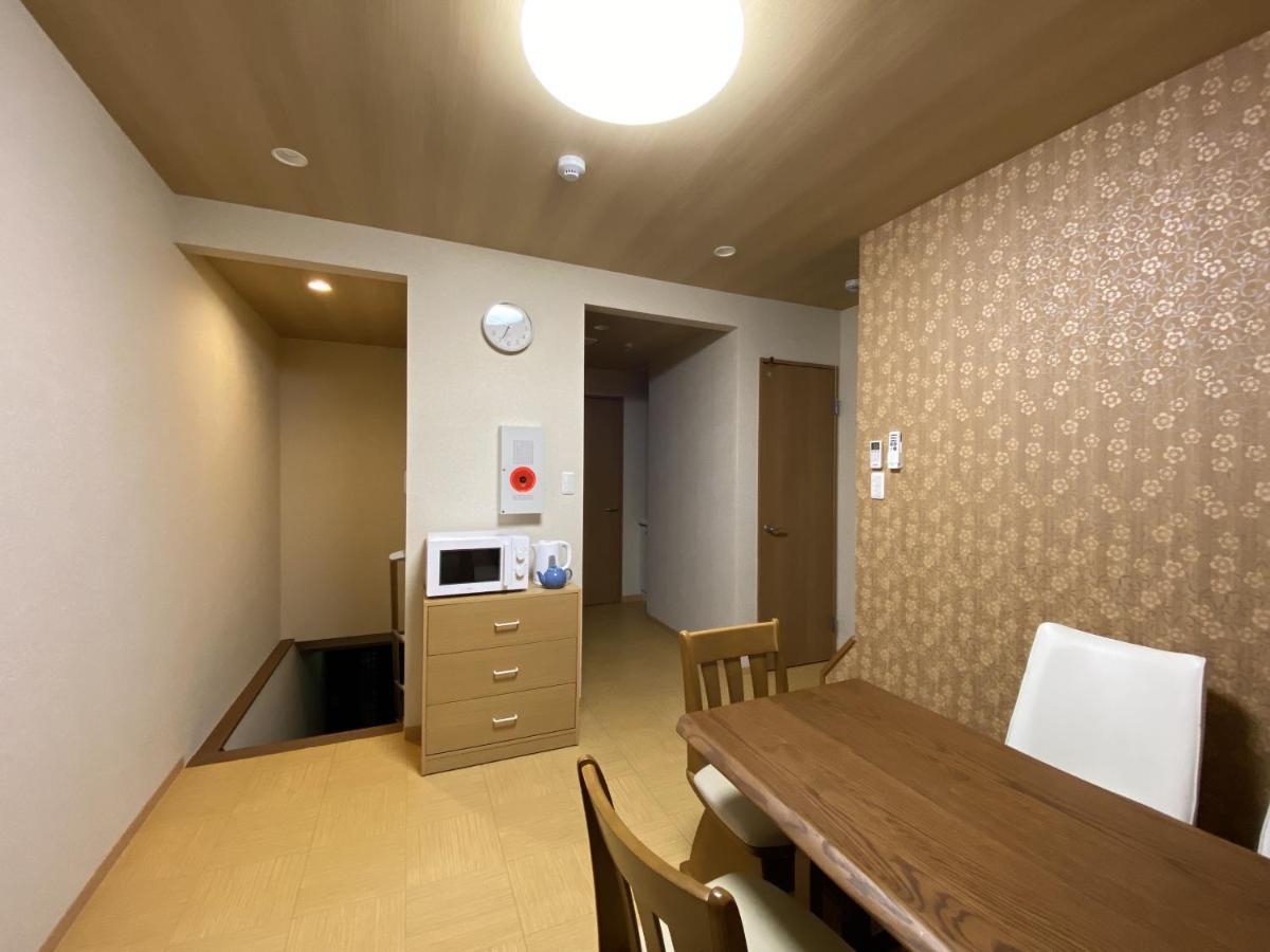 Wutong-40 Minutes Direct To Kansai Airport And 5 Minute Walk To Jr Or Subway Or Nankai Line And 1 Minute To Tsutenkaku The Landmark Of Osaka And Many Japanese Bistros Nearby Bagian luar foto