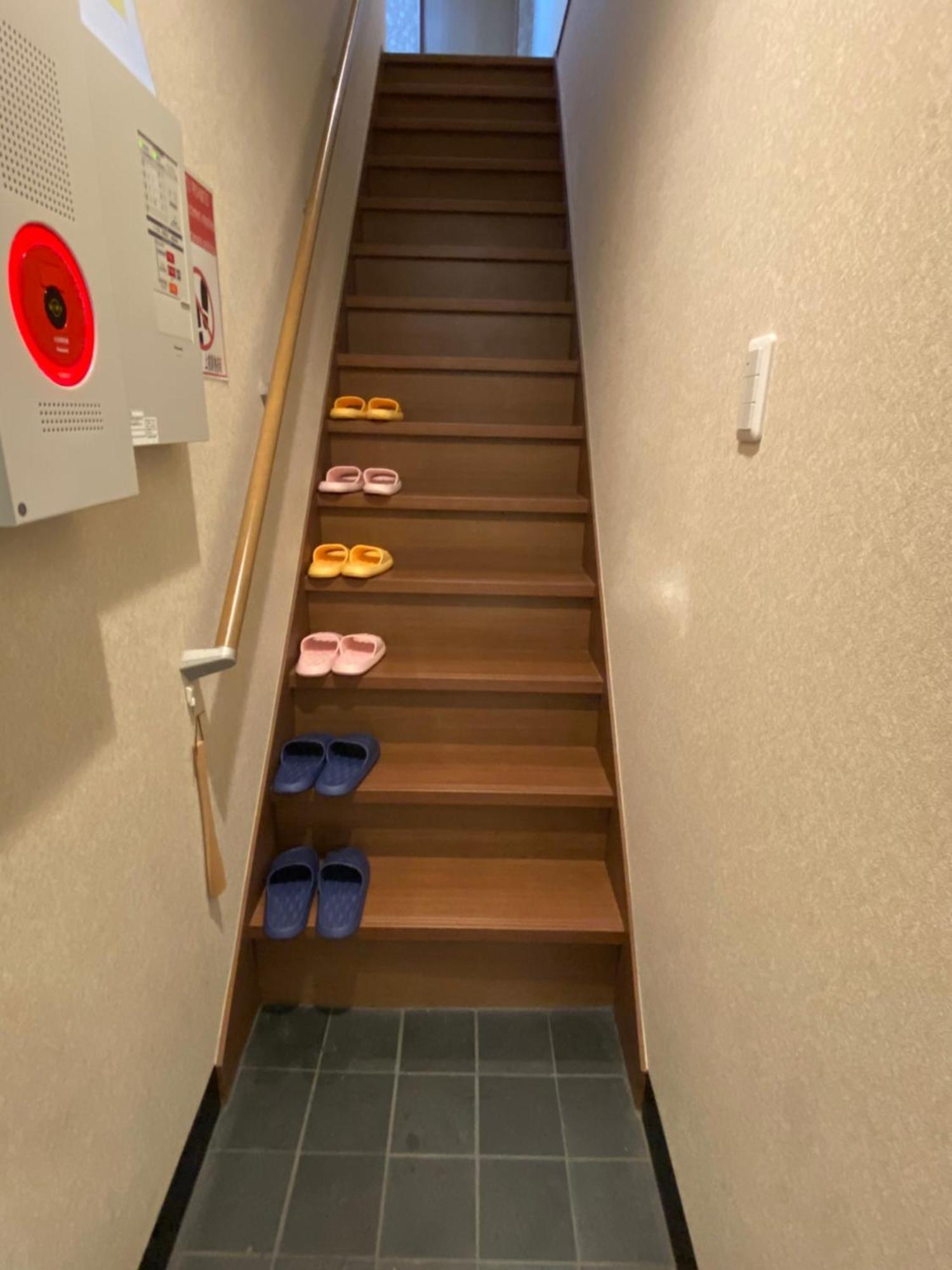 Wutong-40 Minutes Direct To Kansai Airport And 5 Minute Walk To Jr Or Subway Or Nankai Line And 1 Minute To Tsutenkaku The Landmark Of Osaka And Many Japanese Bistros Nearby Bagian luar foto